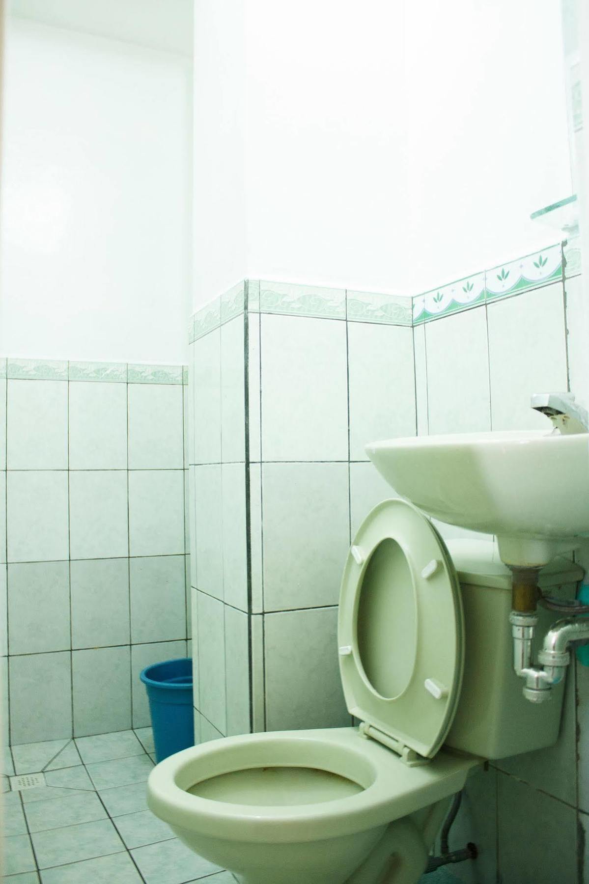 Gv Hotel - Catarman Екстер'єр фото
